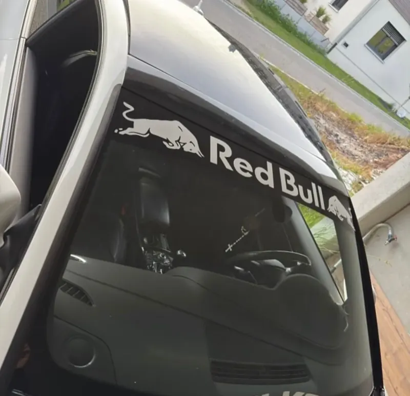 Scheibenaufkleber «Red Bull»